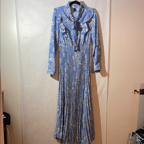 Floral Blue Dress - Picture 2 of 5